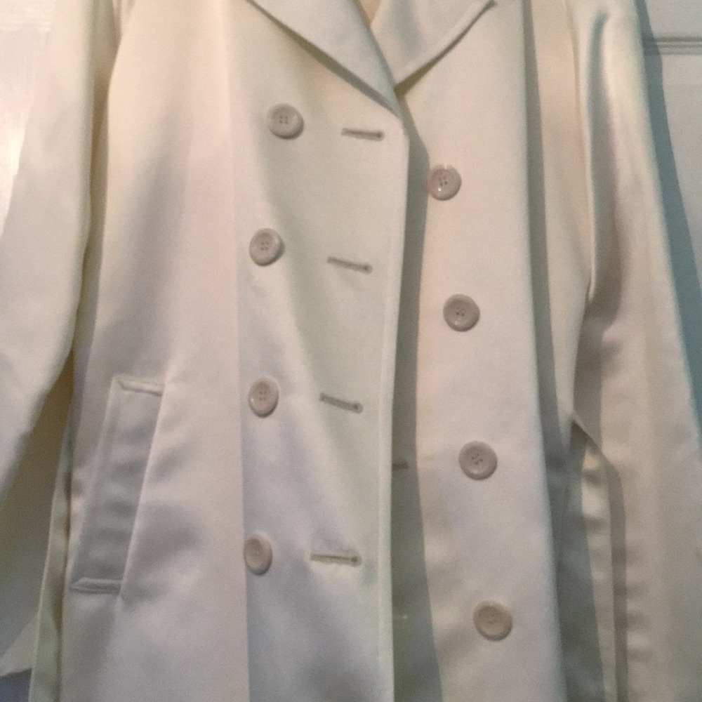 Coat - Picture 2 of 3